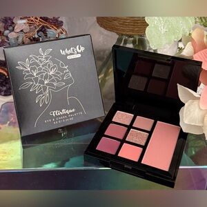 🆕🪷 WHAT’S UP BEAUTY LIMITED EDITION “FLIRTIQUE” EYE & CHEEK PALETTE. NEW!